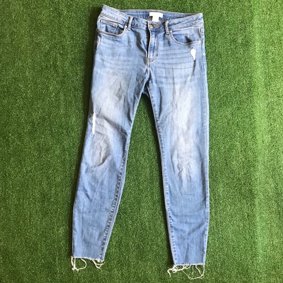 H&M Cut Offs - Picture 2 of 4